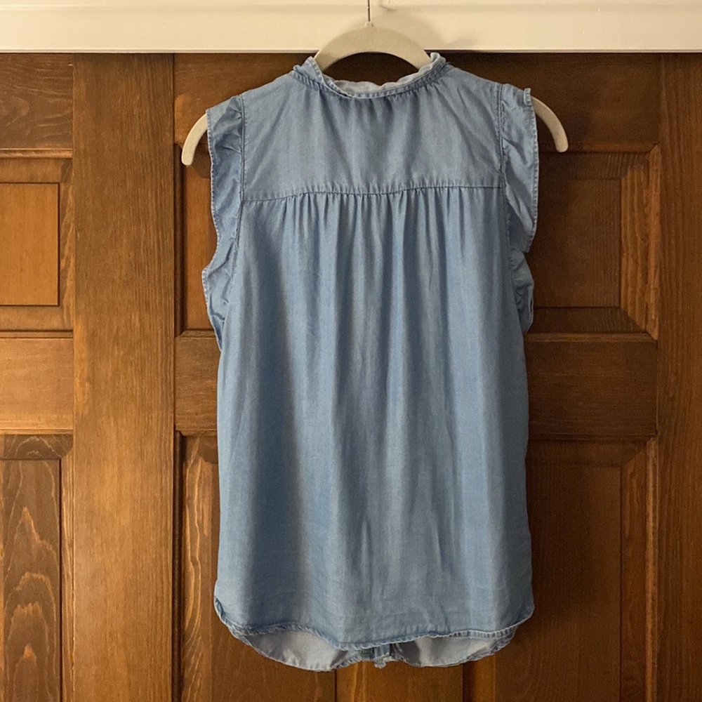 Kut from the kloth ruffle tencel denim sleeveless button down blouse small - Picture 5 of 5